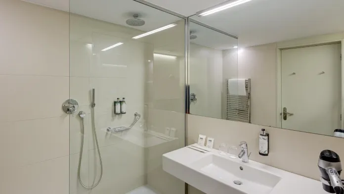 Classic Double Room — Trip.com listing photograph